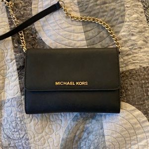 Michael Kors crossbody purse